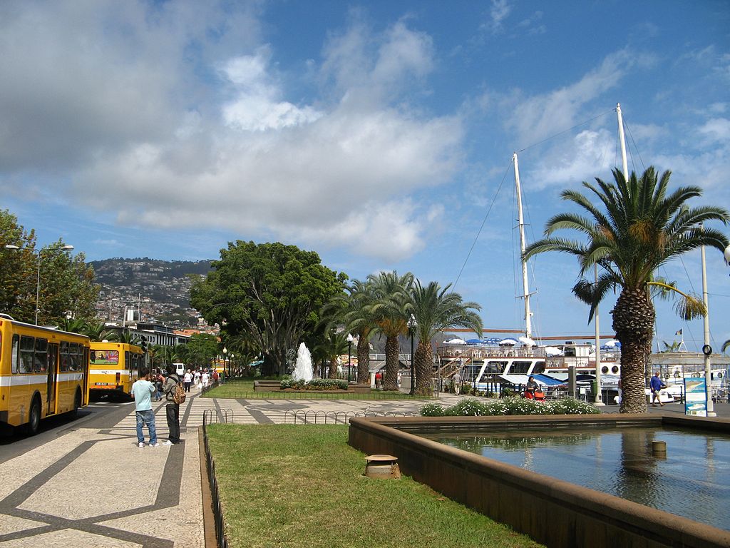 Avenida do Mar, Funchal, Madeira